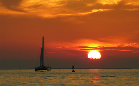 Orange Glow - sky, ocean, sun, skies, orange, sunset, sunrise