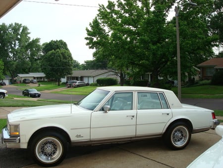 Cadillac seville - cadillac, seville