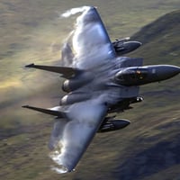 F-15 pulling Gs