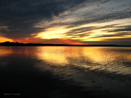 Streaking Sunrise - streaking sunrise, danieltowsey