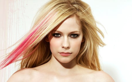 Avril Lavigne - entertainment, woman, avril lavigne, people, hot, music