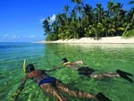 Snorkeling friends