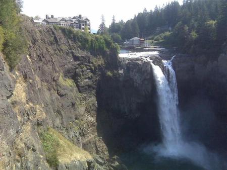 At The Inn Of The World - gorge, cliff, water, rock, hotel, waterfall, inn