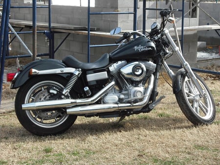 2009 Harley Davidson Dyna Superglide - bikes, harley