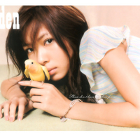 cute,pretty,actress,Kawashima Makiyo,with bird