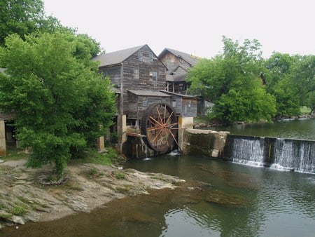 Old Mill - scenic, water, historic, mill, waterfall, old, creek