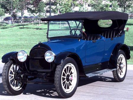 1917-Willys Knight Touring Car - classic, touring, willys