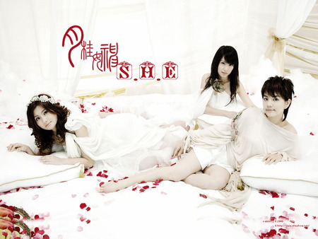 SHE,taiwanese,pop group,5 - 5, pop group, she, taiwanese