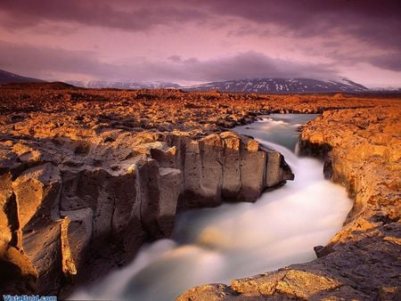 Stone River - nature, canyons