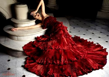 mujer en las escaleras - woman, sexy, people, red, fashion, gown, elegant, dress