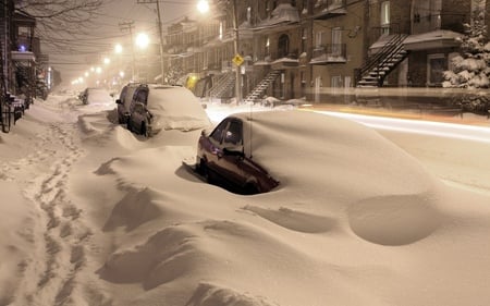 Sometimes its Less fun having a Car - widescreen, street, winter, snow, wds, france, architecture