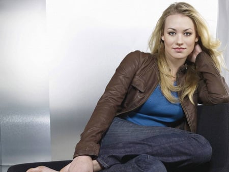 Female, Model, Yvonne Strahovski - yvonne strahovski, female, model