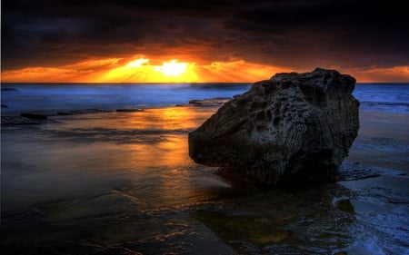 Don't Blink Your Eyes - glow, blue, beach, rock, golden, ocean, light, reflection