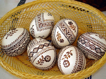 white pictured eggs