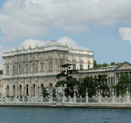 Dolmabahce Palace Istanbul Turkey - palace, istanbul, turkey, dolmabahce