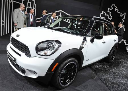 The Mini Cooper S Countryman crossover - cars, cooper, mini, country