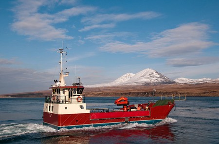 Red Boat - red boat, cool, picture