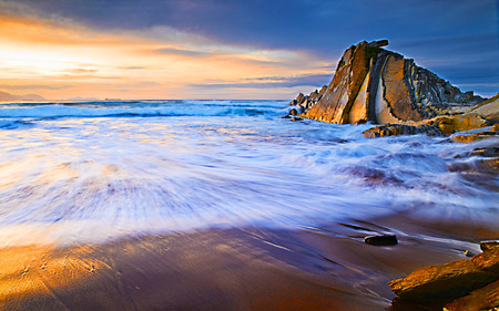 Freedom - beach, light, wave, rocks, sky