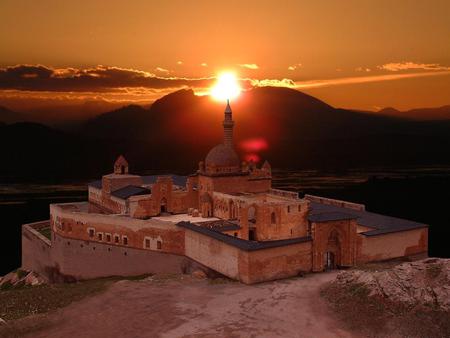 Sunrise over the temple - stone, silhoutte, temple, sunrise, orange, rooftop, sand, building