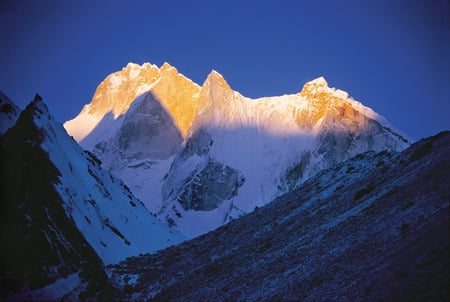 Snow on mountain - india, ice, sunlight, environment, great, mountains, himachal pradesh, nature, abstract, snow