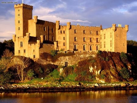 Scotland   Dunvegan Castle   Isle Of Skye - scotland, skye, dunvegan, castles