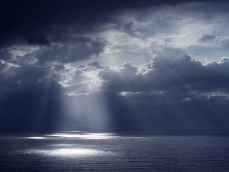 heavenly rays - nice, rays, ocean, sun, light, widescreen, hd, cool, pretty, cloud, cloudy, reflection, beautiful, skies