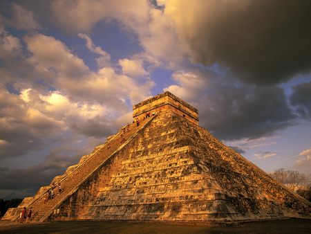 Ancient Mayan Ruins - mayan, chichen itza, 2012, pyramidal, mexico, pyramids, mayan ruins, god, doomsday, pyramid, kukulkan, god of resurrection, ruins, ancient