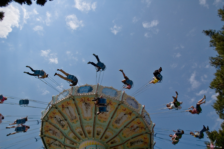 Dizzy Flying Chairs - flying chairs, dizzy, tibidabo