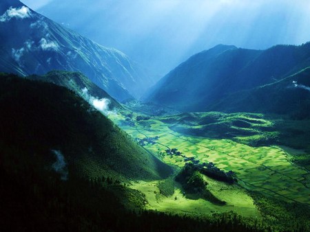 Heaven's valley - rays, valley, blue, green, mist