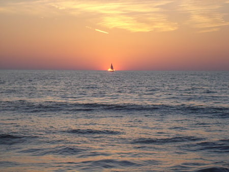 ~Sailing by the Sunset, just me & my love...~Picture #5~ - ocean, serene, florida, sunset, waves, nature, beautiful, clouds, sailboat, sea, photograph