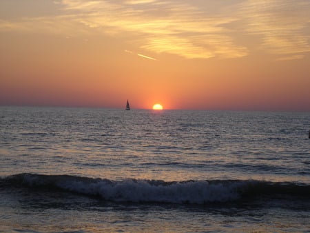 ~Sailing by the Sunset, just me & my love...~Picture #1~ - ocean, serene, florida, sunset, waves, nature, beautiful, clouds, sailboat, sea, photograph