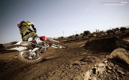 WEEK AT THE DESSERT - rockereddie, honda