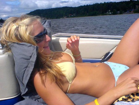 Girl on Boat - girl on boat, picture, hot