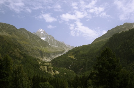 French Alps - french, sky, french alps, hills, chamonix, alps, mountains