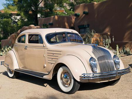 1934-Chrysler Airflow CV Coupe