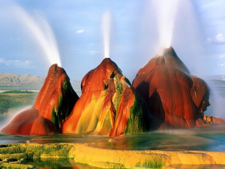 Fly Geyser Timed Exposure 