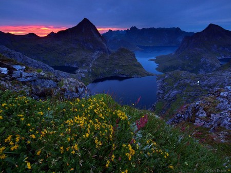 Beautiful Lakes - beautiful lakes, picture, mountains, cool