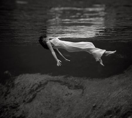 Lady in the Water: 1947