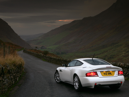 Aston Martin Vanquish S-V12 - s-v12, vanquish, aston martin