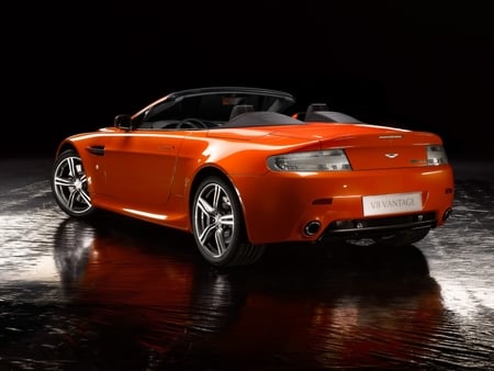 Aston Martin V8 Vantage - v8, vantage, aston martin