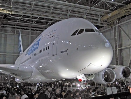 Airbus A 380 - aircraft, airbus a380, four-wide-bodied, a380, airbus a 380, aeroplane