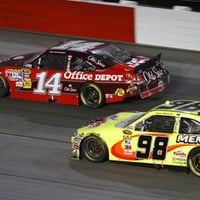 #14 Leads #98