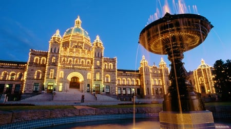 Columbia Provincial Parliament - fontain, modern