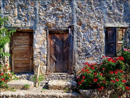 Kaya Turkey ancient frontage - flowers, turkey, door, ancient, kaya, frontage