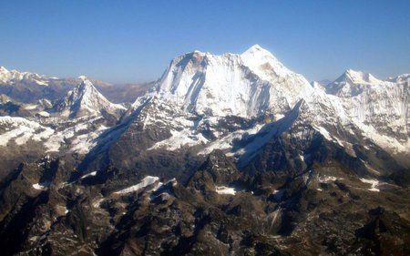 melungtse himalayas mountains - nature, mountains