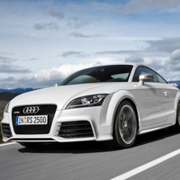 new audi tt rs pictures