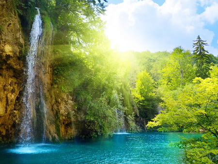 AMAZING WORLD - water, blue, amazing, green, sun