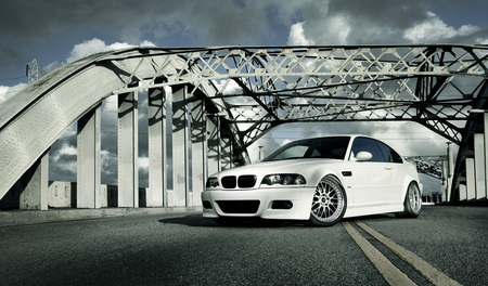 Bmw On Bridge - white, beamer