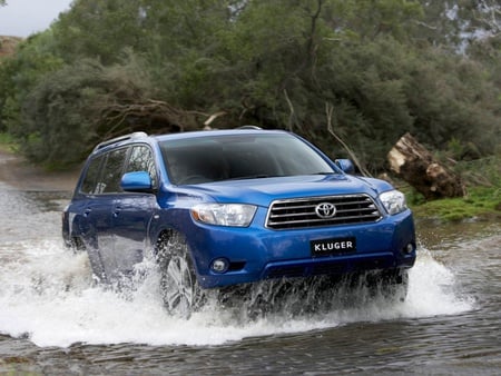 Toyota Splash - water, toyota, off road