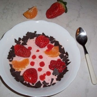 Yoghourt with Strawberry mush and Oranges